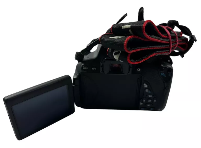 APARAT CANON EOS 650D!