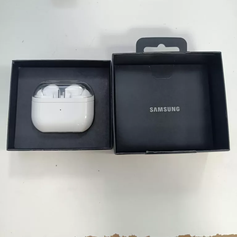 SŁUCHAWKI SAMSUNG GALAXY BUDS3 PRO