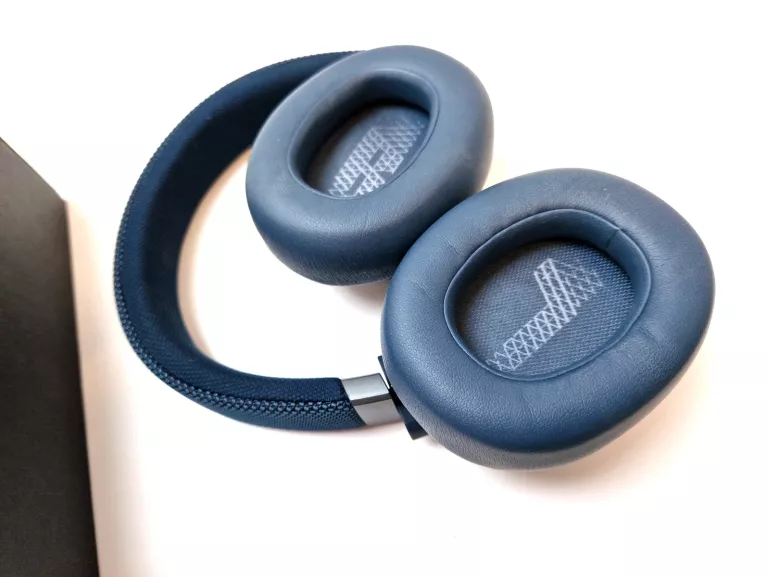 SŁUCHAWKI BEZPRZEWODOWE NAUSZNE JBL LIVE 650BT