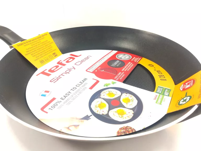 PATELNIA TEFAL 28CM TYTANOWA