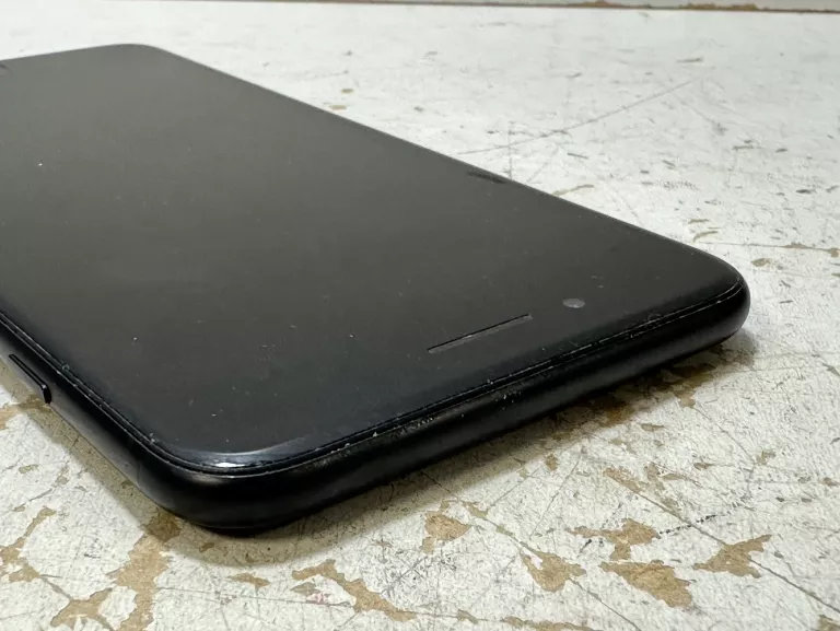 TELEFON IPHONE 7 PLUS 32GB 62% *OPIS*
