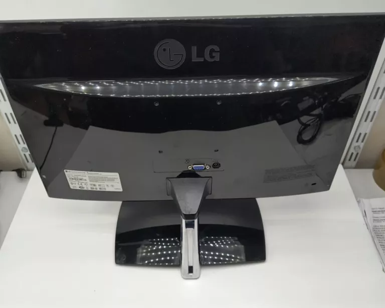 MONITOR LG FLATRON E1951