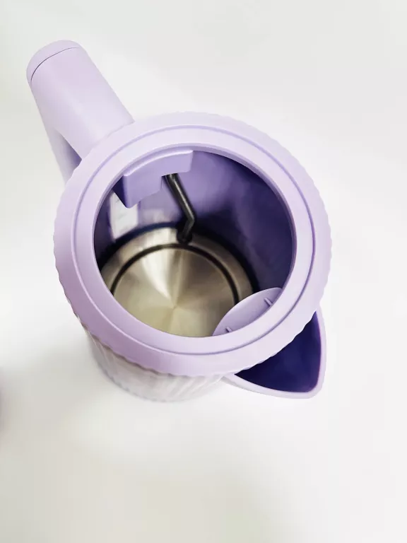 czajnik-elektryczny-silvercres-komplet-kolor-dominujacy-129357-8