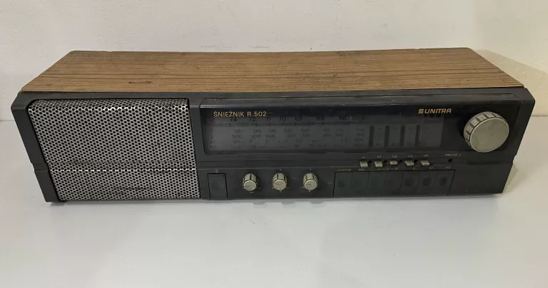 RADIO UNITRA ŚNIEŻNIK R 502