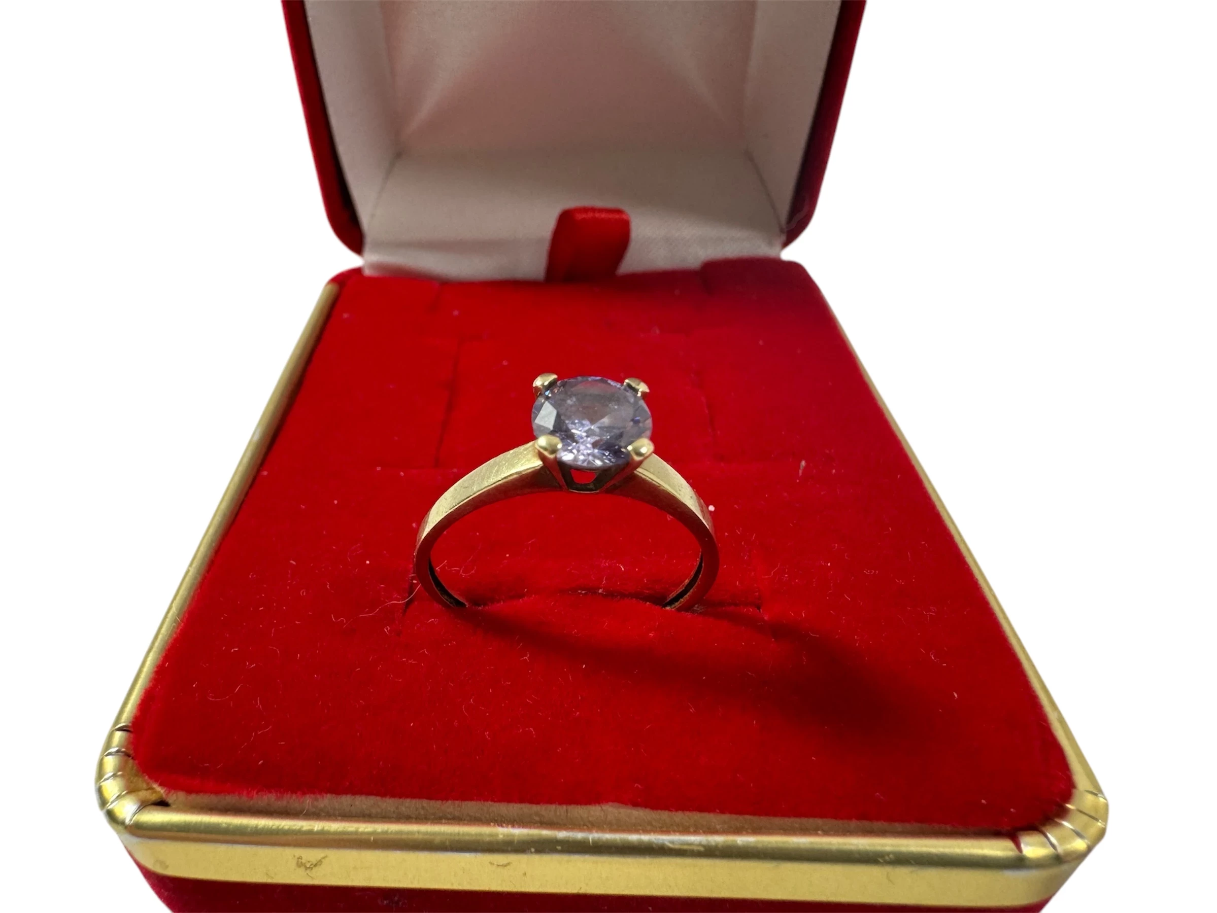 zloty-pierscionek-z-fioletowym-oczkiem-proby-333-154g-16-ean-gtin-5901050601146