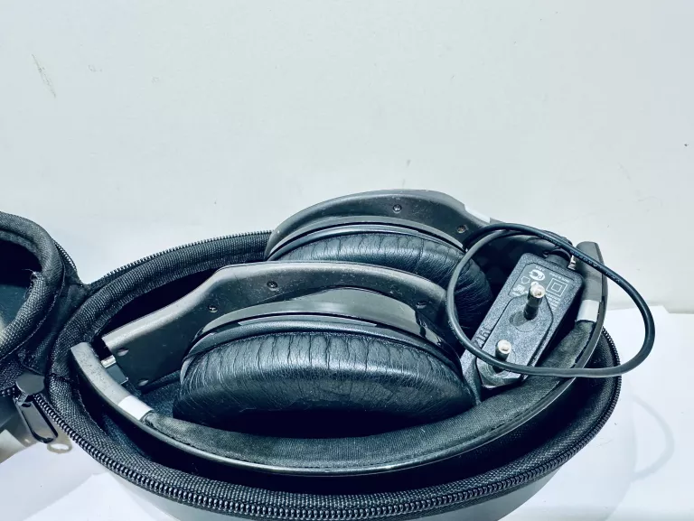 XQISIT LZ380 - NAUSZNE, BLUETOOTH