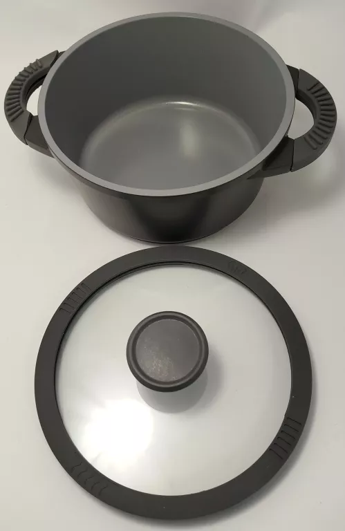 GARNEK ALUMINIOWY Z POKRYWA CROFTON