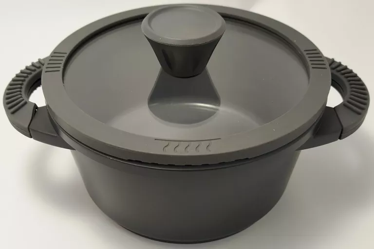 GARNEK ALUMINIOWY Z POKRYWA CROFTON