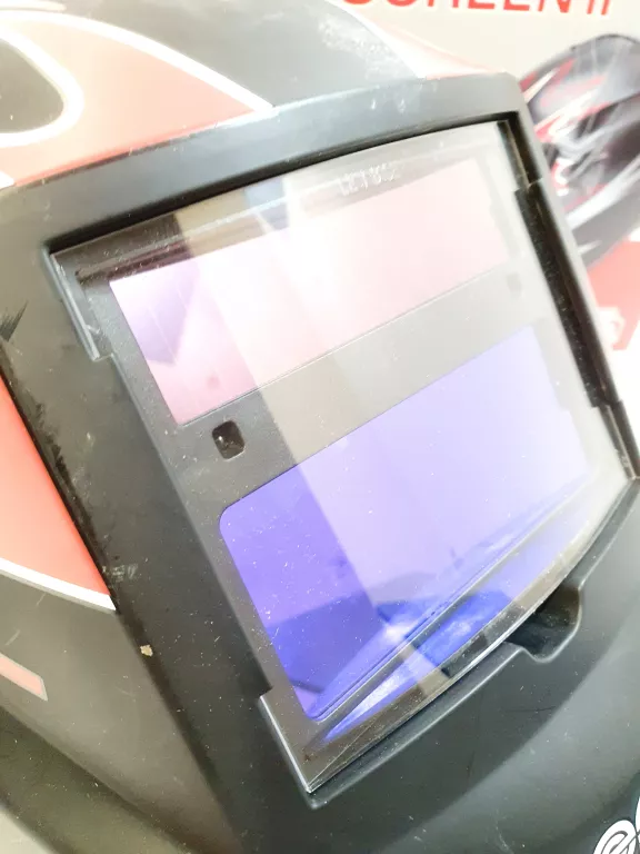 PRZYŁBICA SPAWALNICZA AUTOMATYCZNA SAMOŚCIEMNIAJĄCA BESTER SCREEN II