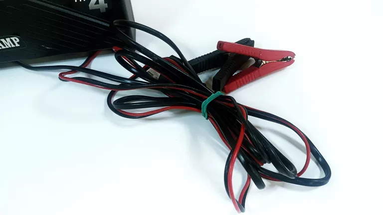 prostownik-alpine-typ-4-6v12v-4a-stan-11323-2