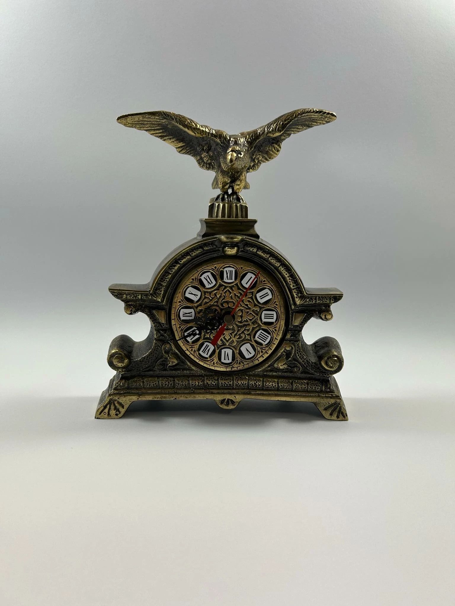 zegar-mosiezny-maly-orzel-al-pr-kaczynskiego-pawilon-nr-2-bydgoszcz