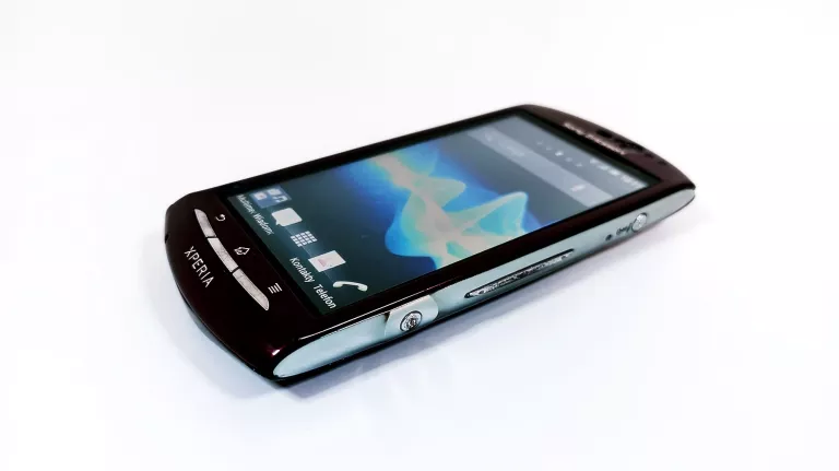 telefon-sony-ercisson-neo-v-jana-pawla-ii-20-mikolow-goold