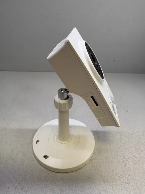 KAMERA KOMPAKTOWA BOX IP D-LINK DCS-2132L/E 0,92 MPX - KOMPLET