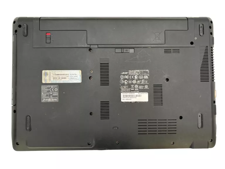 LAPTOP ACER 5749 15,6" I3-2330M 4GB RAM 240GB SSD