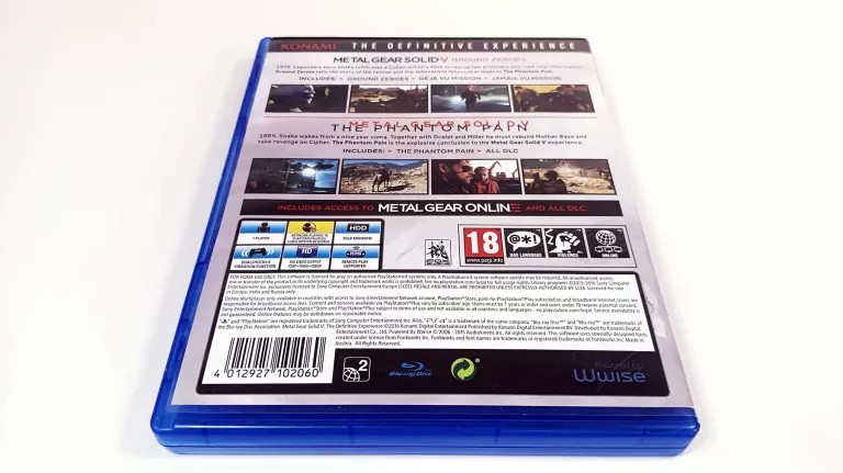 PS4 METAL GEAR SOLID V DEFINITIVE EXPERIENCE