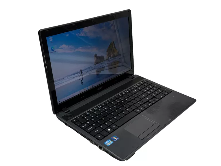 LAPTOP ACER 5749 15,6" I3-2330M 4GB RAM 240GB SSD