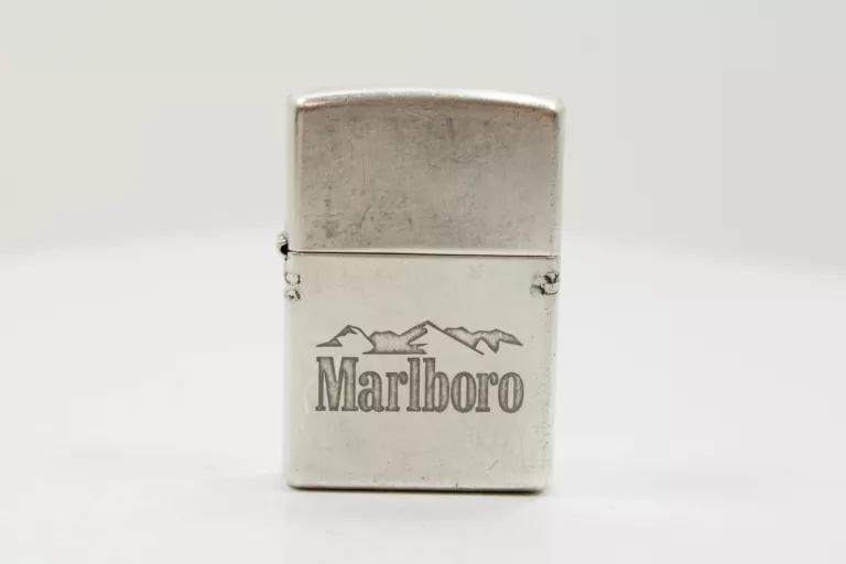 ZAPALNICZKA ZIPPO MARLBORO