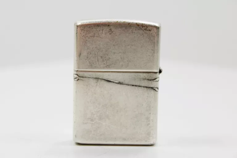 ZAPALNICZKA ZIPPO MARLBORO