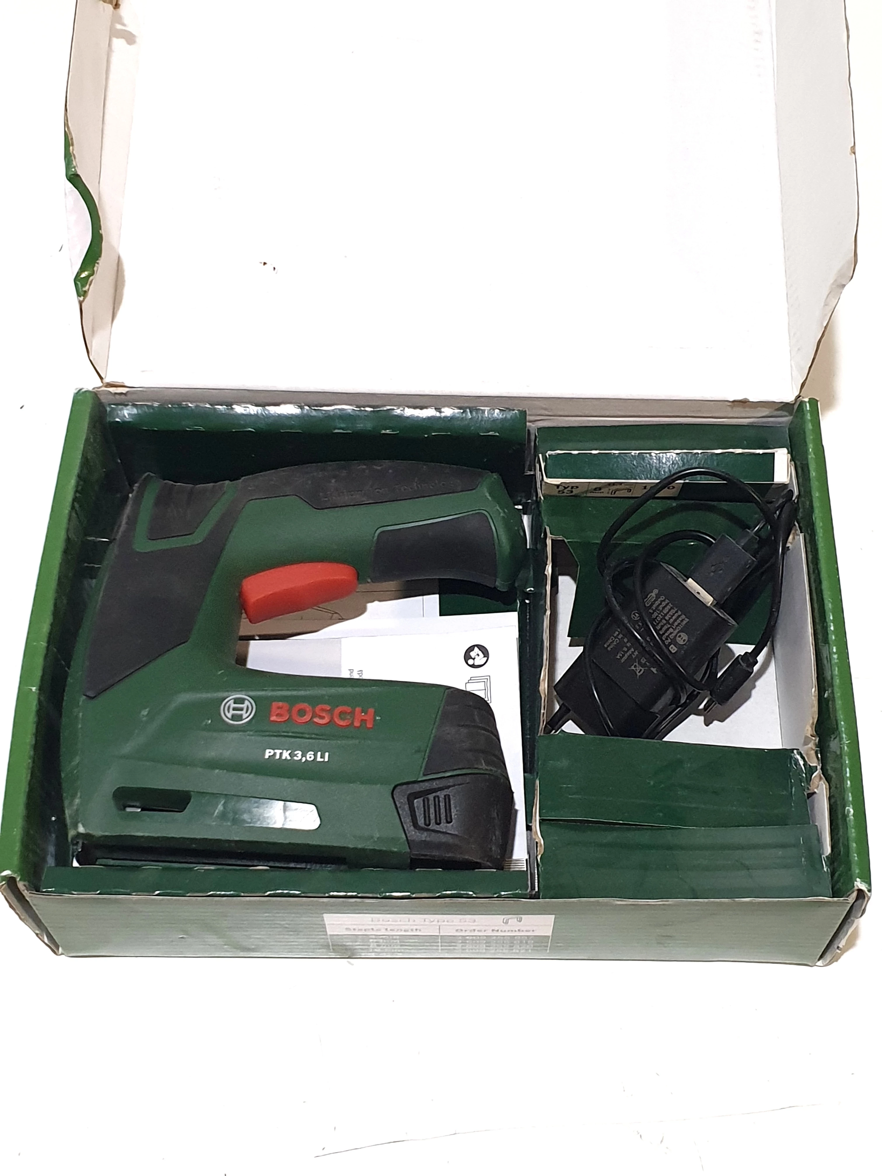 zszywacz-tapicerski-bosch-ptk-36-li-pud-ean-gtin-4059952566610