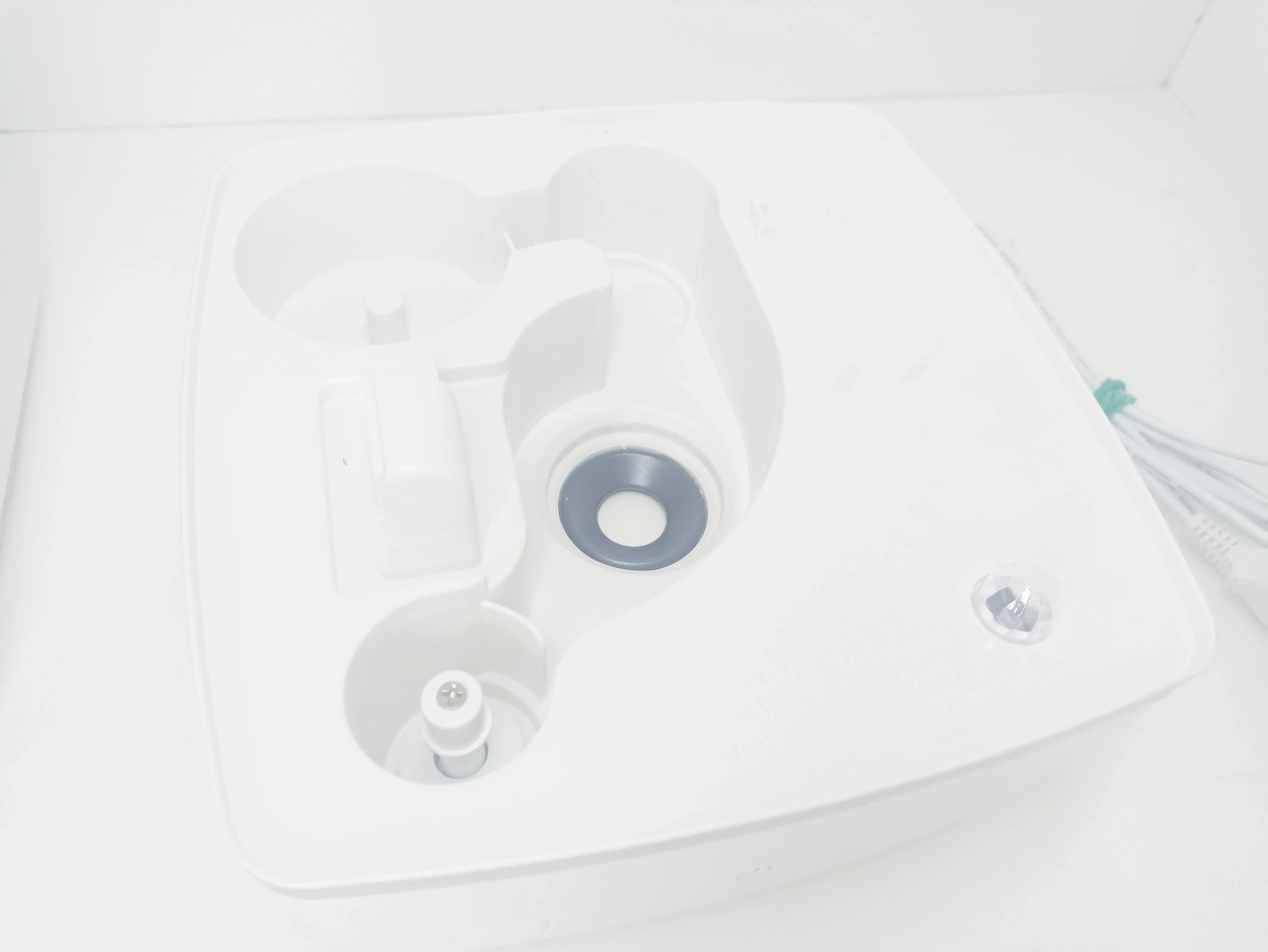 nawilzacz-powietrza-air-sonic-hb-uh2010dws-maksymalna-wielkosc-pomieszczenia-2000