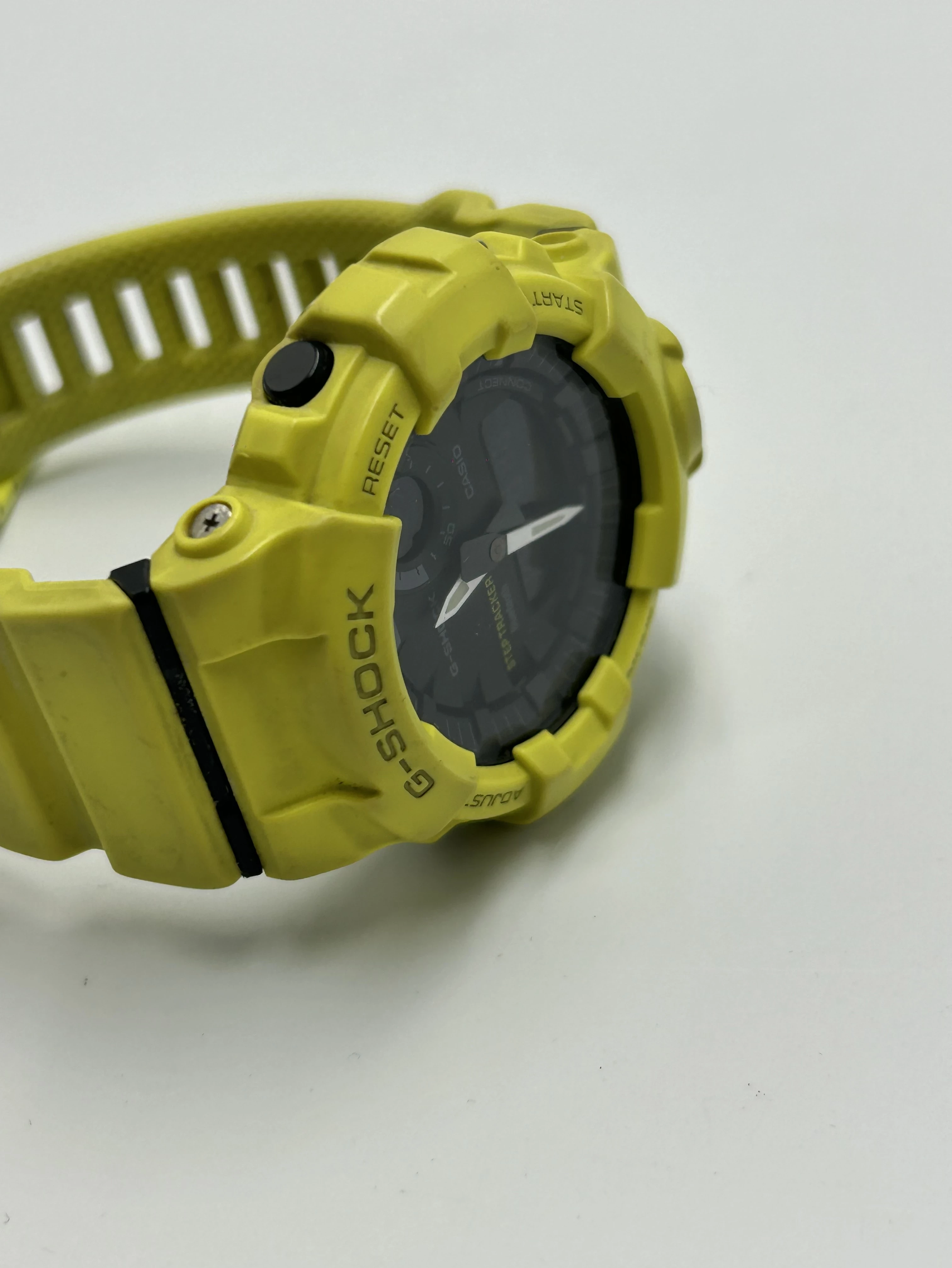zegarek-meski-nareczny-casio-g-shock-gba-800-5554-zielony-stan-11323-2