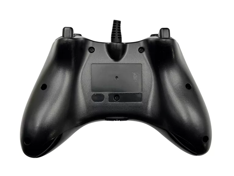 KONSOLA MICROSOFT XBOX 360E 4GB MODEL 1538 - KINECT + PAD + GRY!