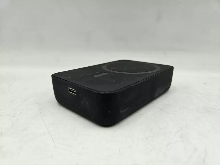 MAGNETYCZNY POWERBANK 10000 MAH HEMA