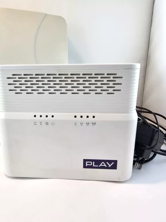 ZESTAW ZTE MF258K NET BOX LTE CAT.15 KOMPLET