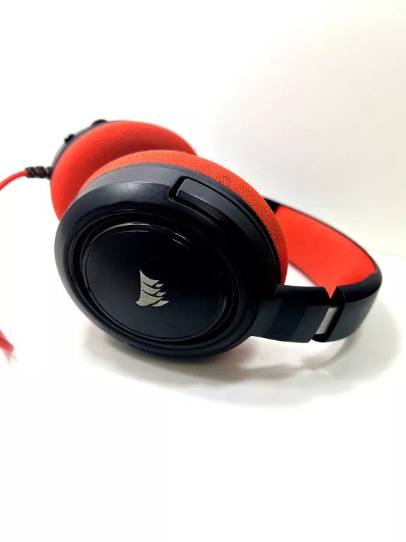 SŁUCHAWKI WOKÓŁUSZNE CORSAIR HS45 / PUDEŁKO