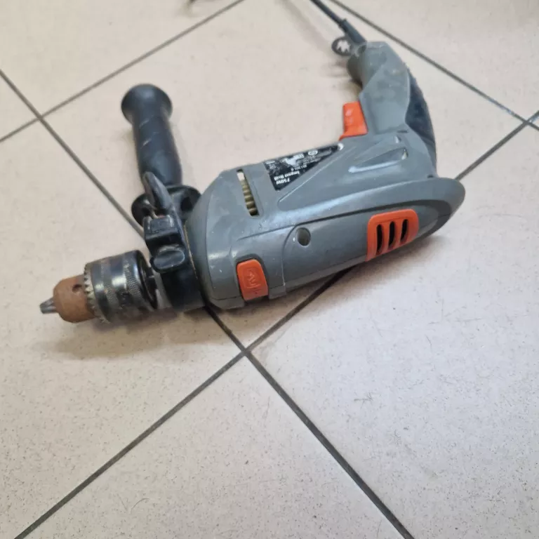 WIERTARKA POWER FORCE 750 W
