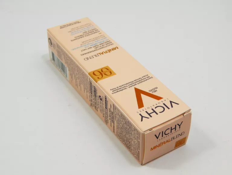 VICHY MINÉRALBLEND NATURALNIE KRYJĄCY PODKŁAD NAWILŻAJĄCY ODCIEŃ 06 OCHER