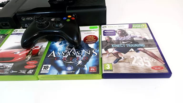 KONSOLA XBOX 360 E 250GB / PAD / KINECT / GRY 5 SZTUK