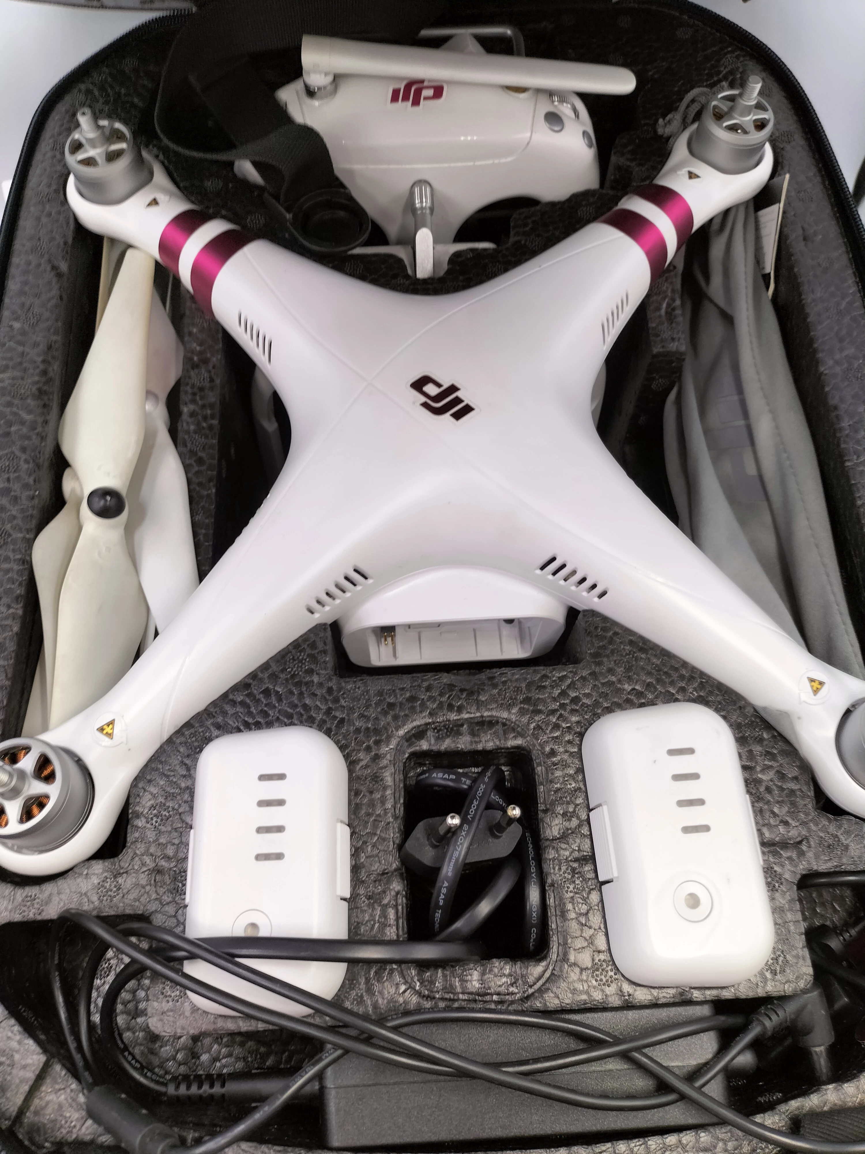 dron-dji-phantom-4-advanced-marka-248811-1136865