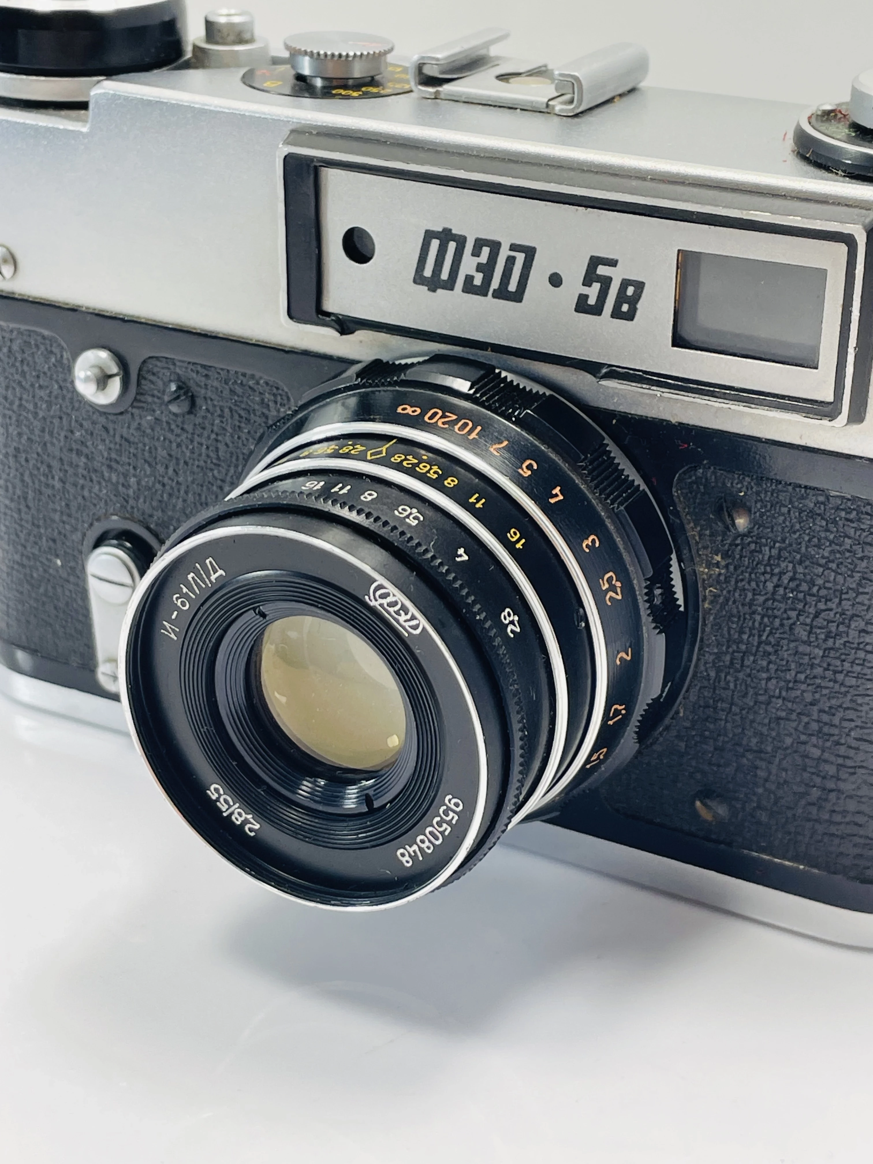 kolekcjonerski-fed-5-b-lomo-5b-aparat-fotograficzny-z-zsrr-antyk-waga-produktu-z-opakowaniem-jednostkowym-1000