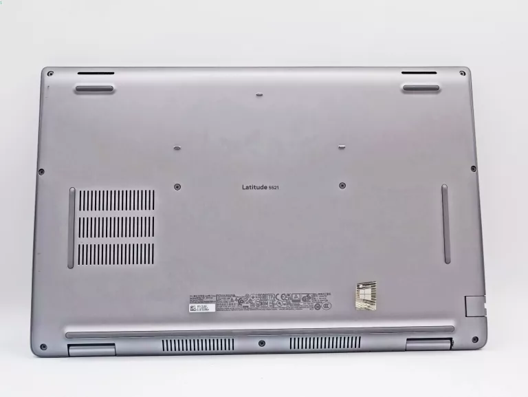 LAPTOP DELL LATITUDE 5521 I7-11850H 15" FULL HD HDMI 15,6 " INTEL CORE I7