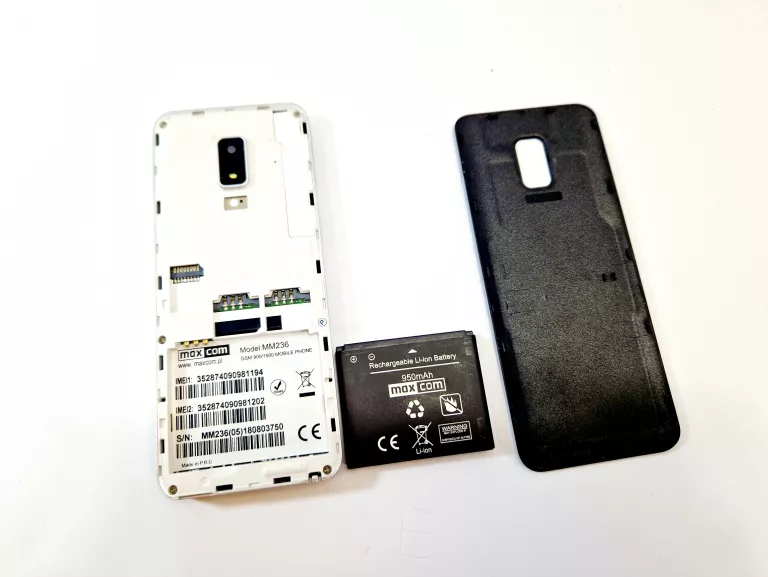 TELEFON KOMÓRKOWY MAXCOM CLASSIC MM236 CZARNY