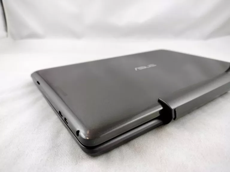LAPTOP ASUS TRANSFORMER BOOK T100TAF 10,1" INTEL ATOM Z3735F 2GB\32 GB
