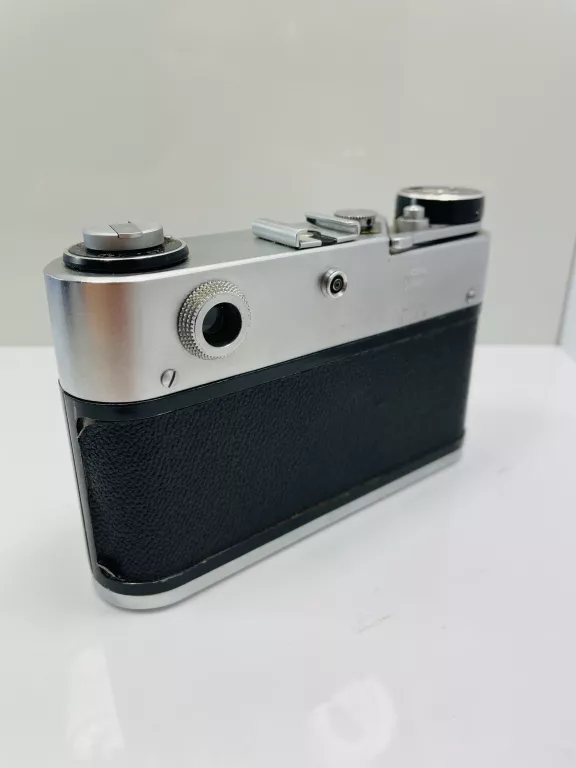 KOLEKCJONERSKI FED 5 B LOMO 5B APARAT FOTOGRAFICZNY Z ZSRR ANTYK