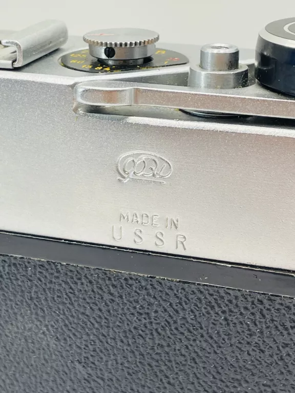 kolekcjonerski-fed-5-b-lomo-5b-aparat-fotograficzny-z-zsrr-antyk-model-fed-5b