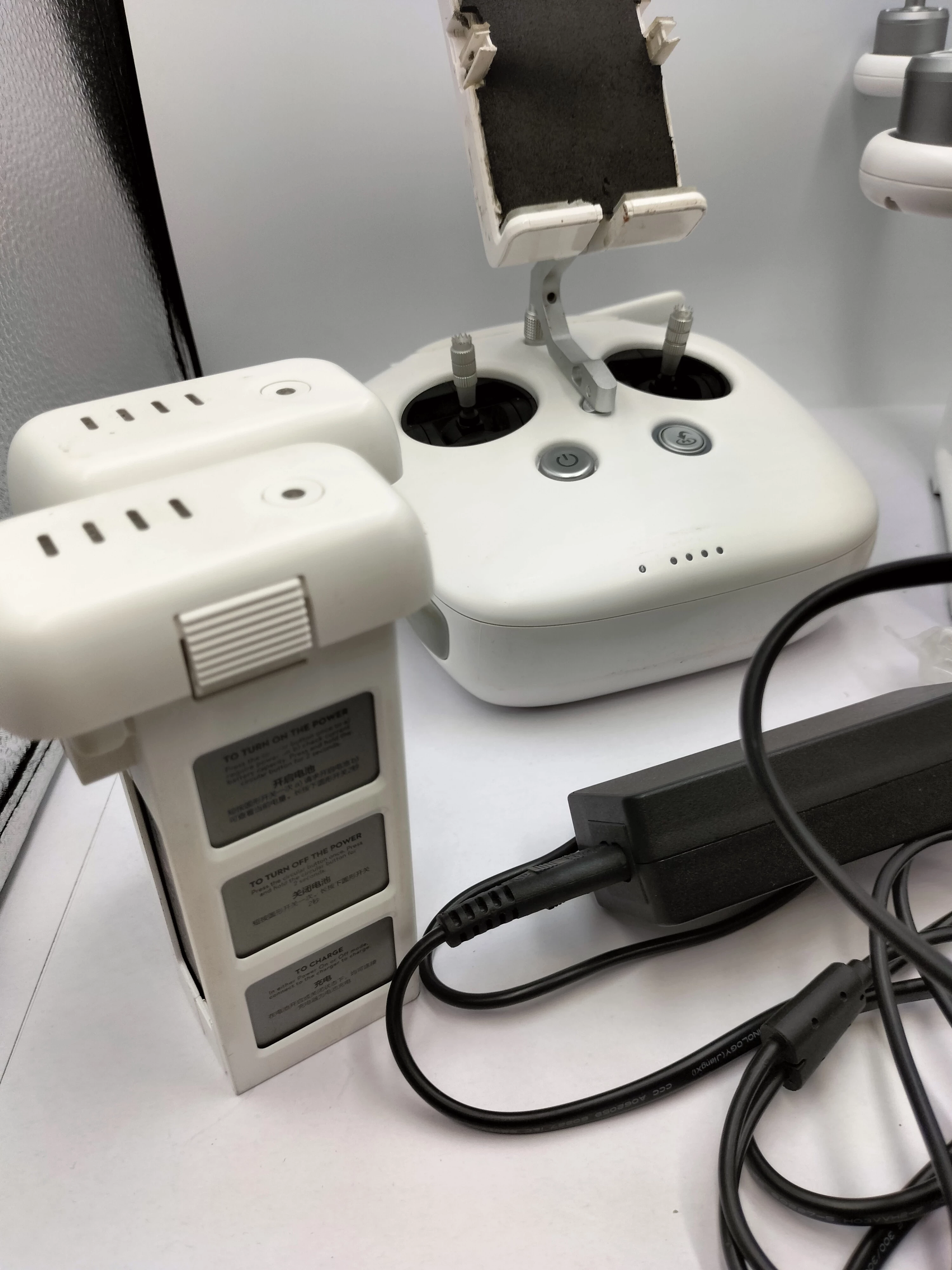 dron-dji-phantom-4-advanced-model-phantom-4-advanced