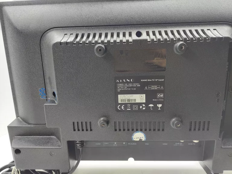 TELEWIZOR KIANO SLIM TV 19 TRAVEL