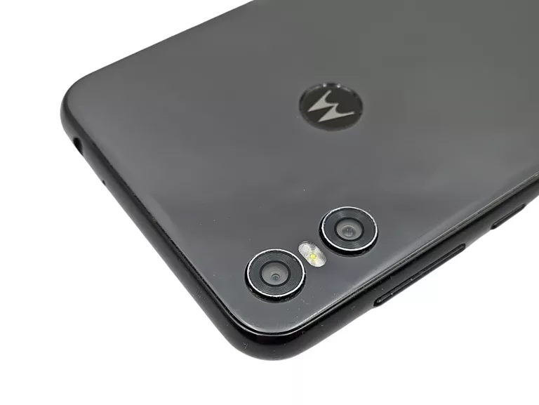 TELEFON MOTOROLA MOTO ONE 4/64 GB 5,9" 13MPX 3000MAH 4G LTE