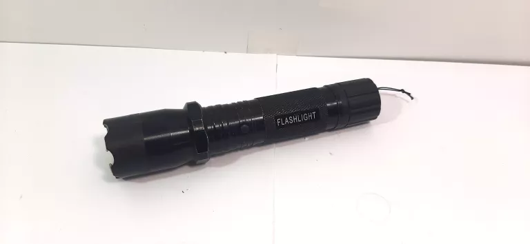 LATARKA Z PARALIZATOREM POLICE TYP 1101 75000KV