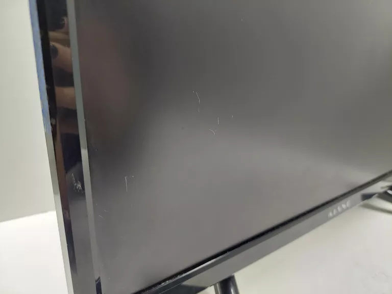 TELEWIZOR KIANO SLIM TV 19 TRAVEL