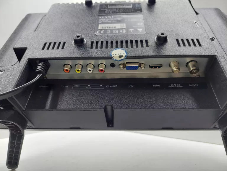 TELEWIZOR KIANO SLIM TV 19 TRAVEL