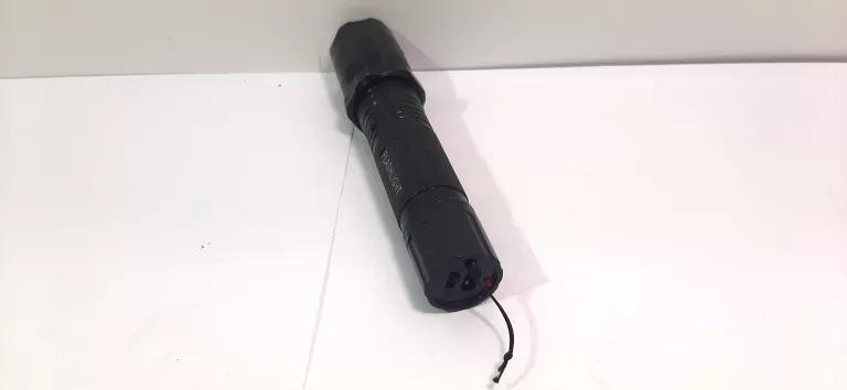 LATARKA Z PARALIZATOREM POLICE TYP 1101 75000KV