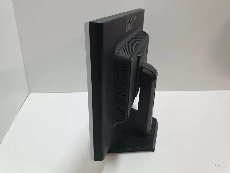 MONTOR ACER X191W + KABLE