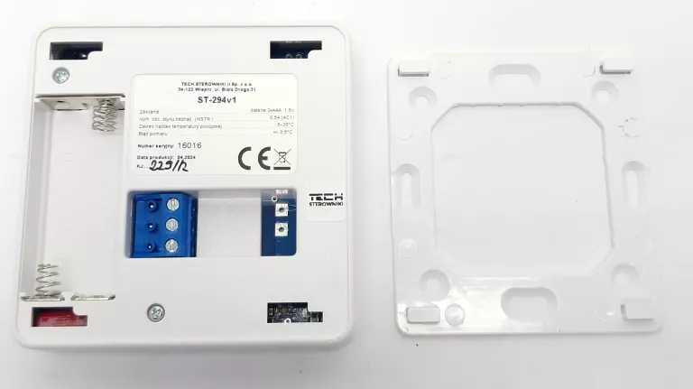 [2SZT] STEROWNIK REGULATOR TERMOSTAT POKOJOWY PRZEWODOWY TECH ST-294 V1