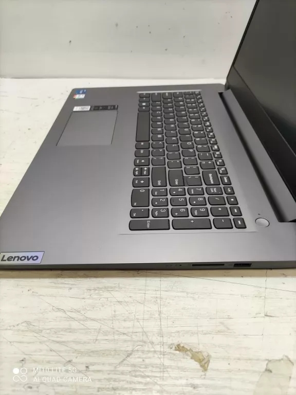 LAPTOP LENOVO IDEAPAD 3 17IAU7 17,3"/I5/16GB/512GB/WIN11 (82RL009UPB)