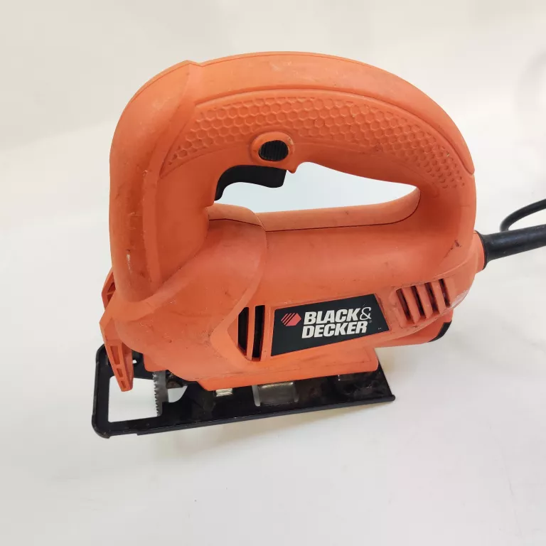 WYRZYNARKA BLACK DECKER KS495